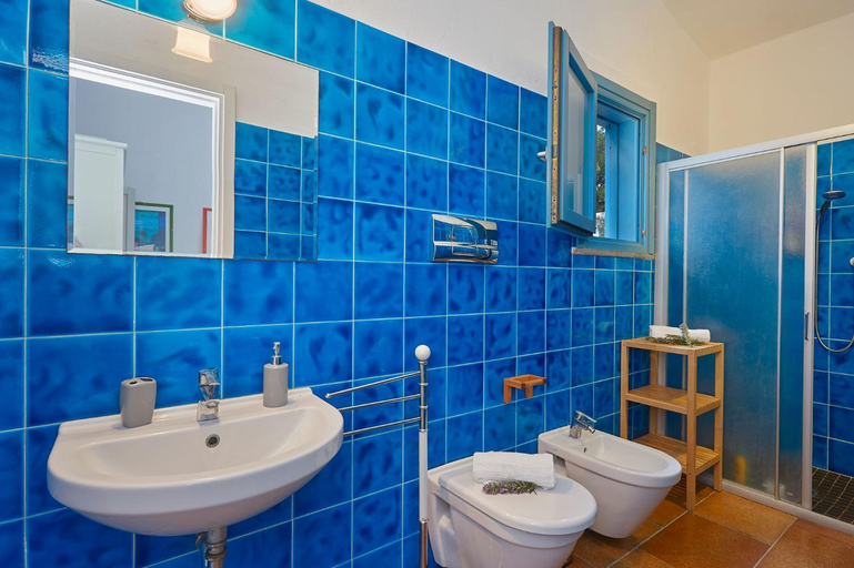 Bathroom 3, Casa di Cri - Sea View Villa with Pool, Trapani
