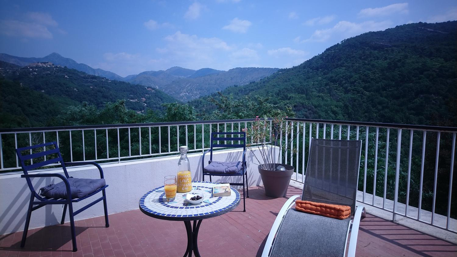 Others 2, Le Domaine de la Feuilleraie, Alpes-Maritimes