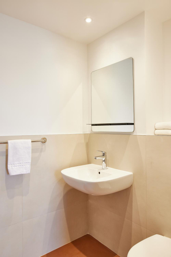 Bathroom 2, Hotel des Victoires - Restaurant, Alpes-Maritimes