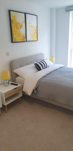 Bedroom 2, Quay Apartments, Manchester
