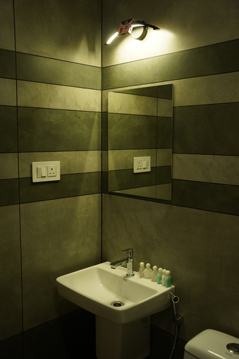 Bathroom 4, The Autumn by Maat Hotels, Idukki