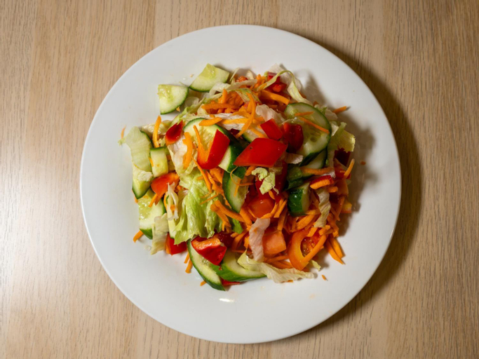 Food & Drinks 12