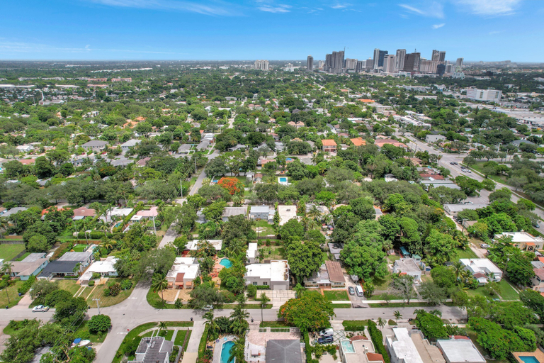 Others 4, Sunshine House 3 BDR for 8!, Broward