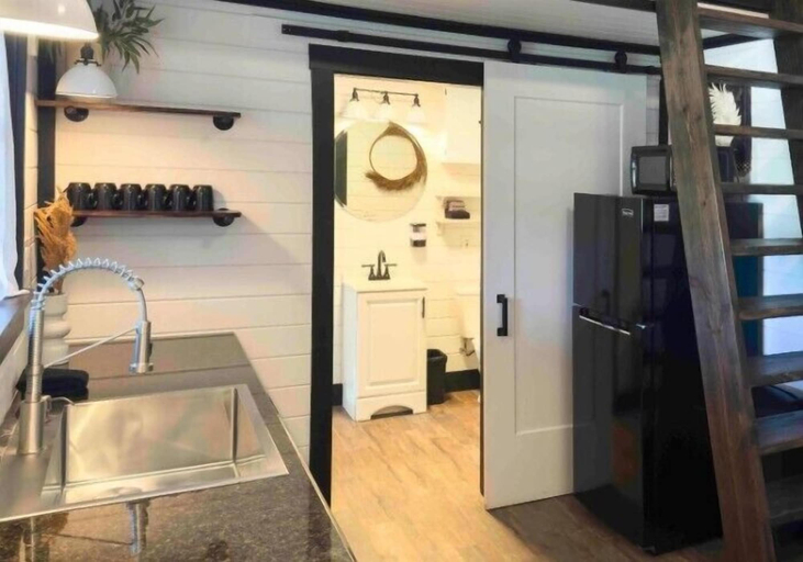 Others 5, Tiny Home Resorts, Grayson