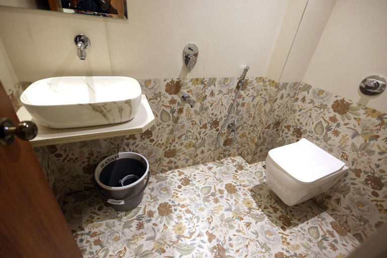Bathroom 2, Hotel A R Paradise , Thane