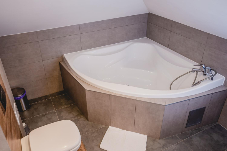 Bathroom 3, Hotel nad morzem - Art-Pension - Dabrowa - Holiday & SPA, Kamień