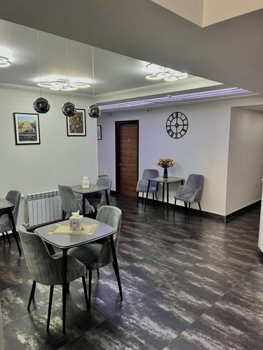 Food & Drinks 4, Mashtots Hotel, Yerevan