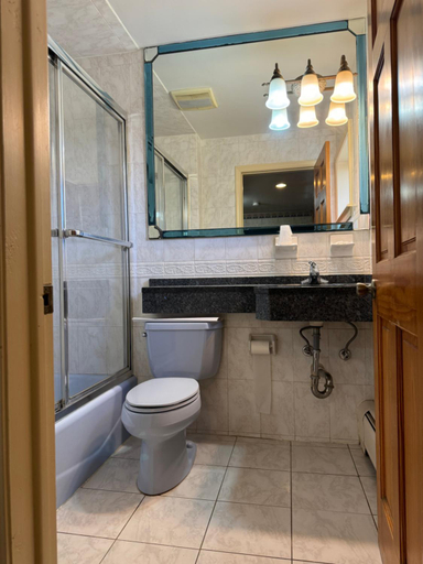 Bathroom 5, Royal Motel, Secaucus