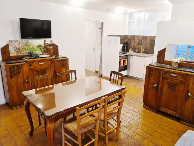 Others 4, Relais de Poste, Eure-et-Loir