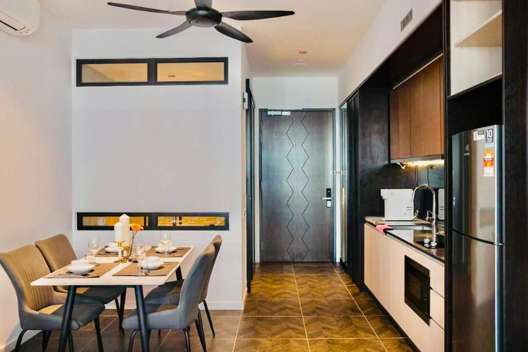 Dining Room 13