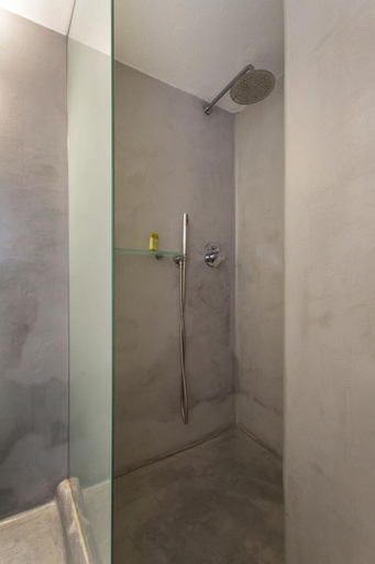 Bathroom 2, Irini Rooms, South Aegean