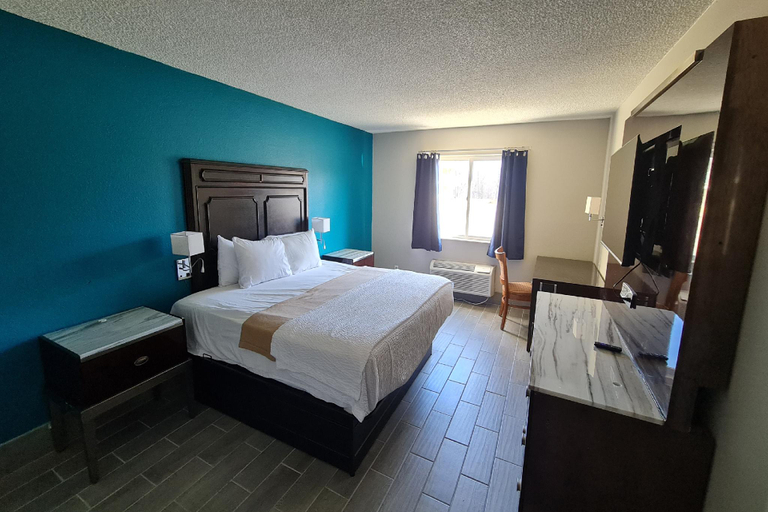 Bedroom 6