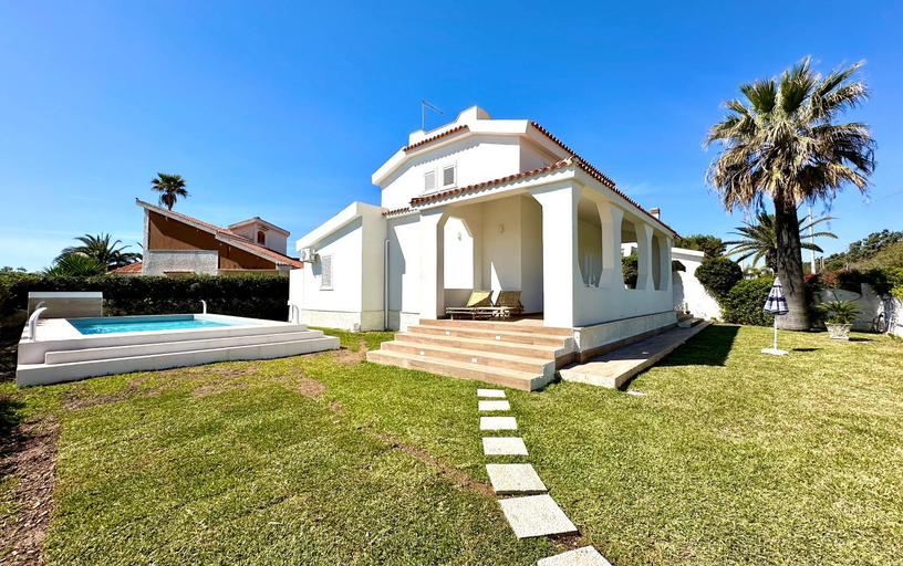 Exterior & Views 1, Villa Zaffiri 94, Syracuse