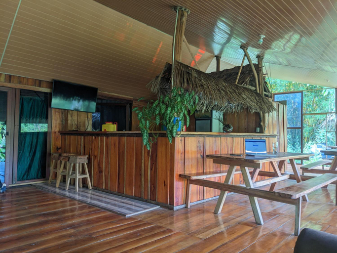 Food & Drinks, Corcovado Mountain House, Osa