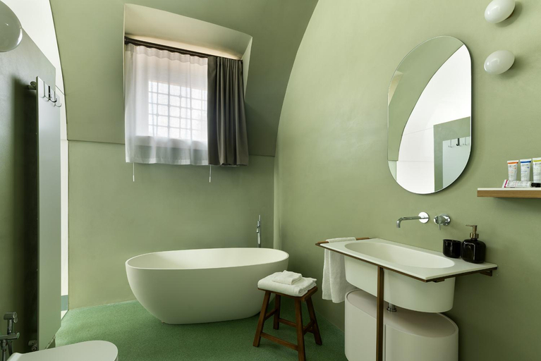 Bathroom 3, Tenuta Castione, Bari