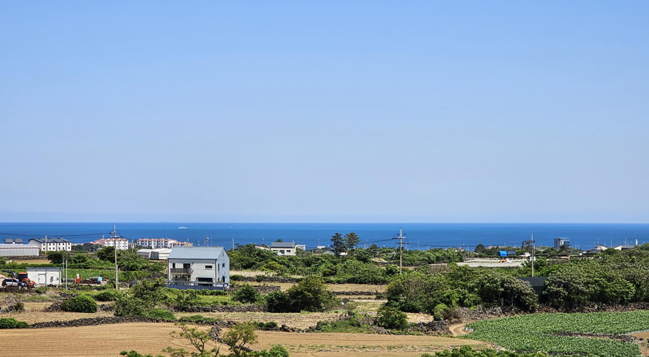 Others 2, Check in Jeju, Jeju