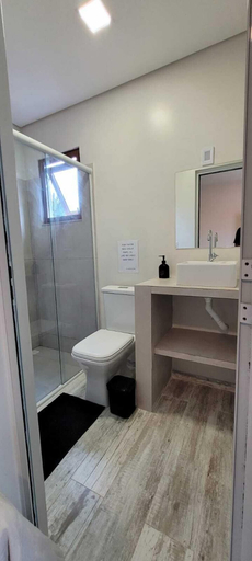 Bathroom 4, La Casona, Florianopolis