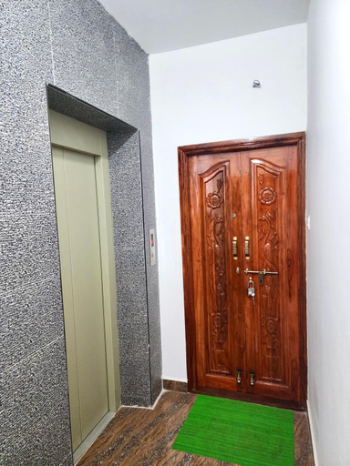 Others 5, Sishya Hotels & Service Apartment Thoraipakkam, Chennai OMR, IT Expressway, Kancheepuram