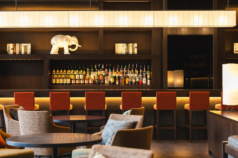 Food & Drinks 27
