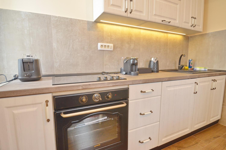 Kitchen 3, Apartment Anima