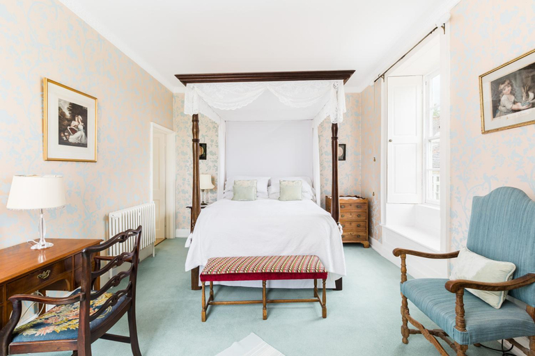 Bedroom 2, Upper Court, Worcestershire