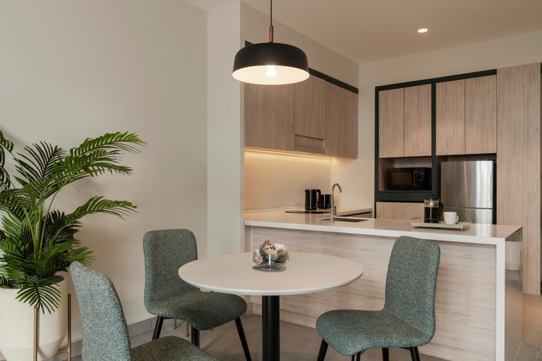 Dining Room 6
