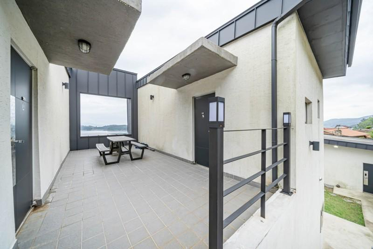 Others 5, Namhae Marin K Pension, Namhae