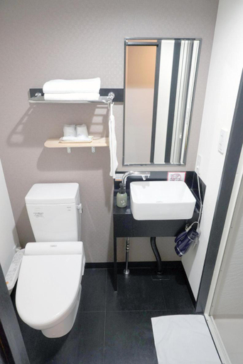 Bathroom 5, HOTEL FUN, Fukuoka