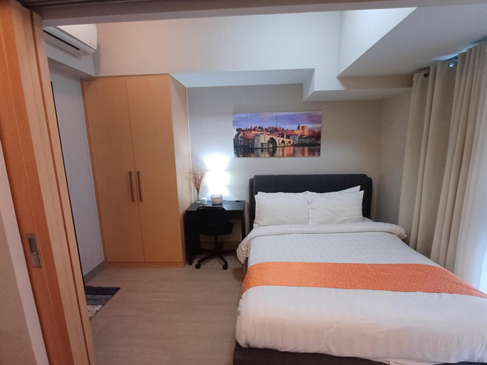 Bedroom 2, Cozy Pad BGC, Taguig