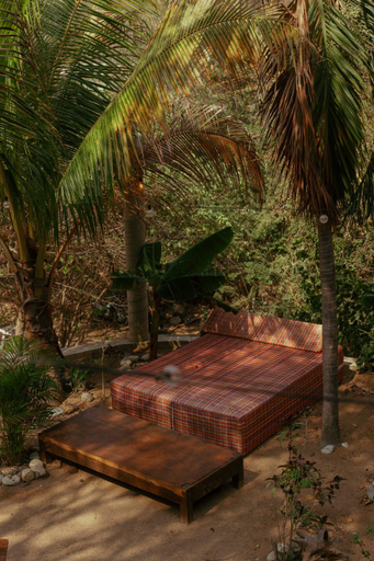 Others 4, Hapiness Bungalows, Dist. Pochutla