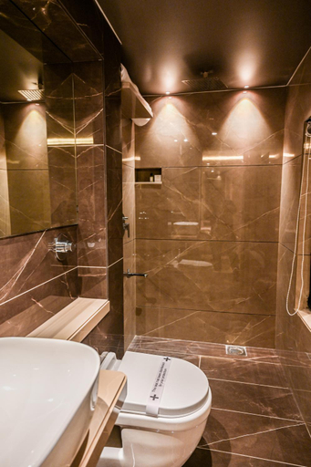 Bathroom 3, Suvidha Suites, Palghar