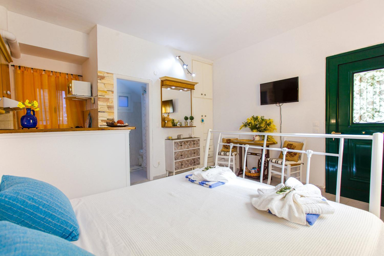 Bedroom 2, Vera's Apartments, Ionian Islands