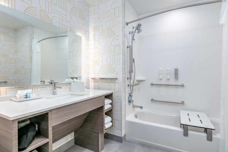 Bathroom 4, Home2 Suites By Hilton Huntsville, Tx, Walker