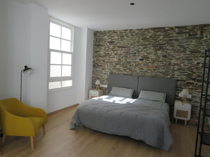 Others 5, APARTAMENTOS ARMANYA 3, Lugo