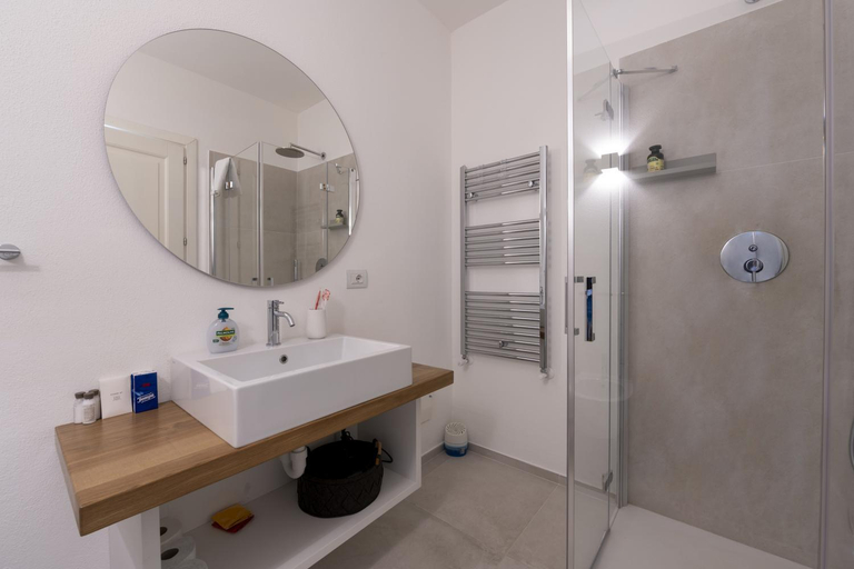 Bathroom, Sardinia Gold Luxury Apartment, Olbia-Tempio