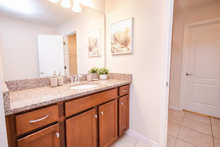 Bathroom 3, 1643 LA - Luxurious Retreat Windsor at Westside, Osceola