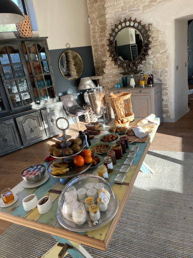 Food & Drinks 5, Hotel La Maison de Crillon, Vaucluse