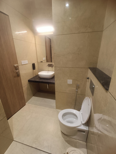 Bathroom 3, Hotel Satkar Inn, Katni