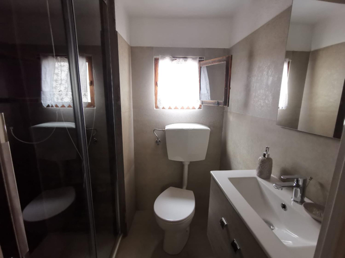 Bathroom 3, Sant'Elia B&B, Cosenza