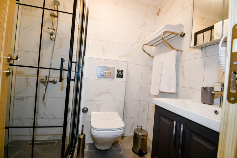 Bathroom 5, Swan Boutique Hotel, Bodrum