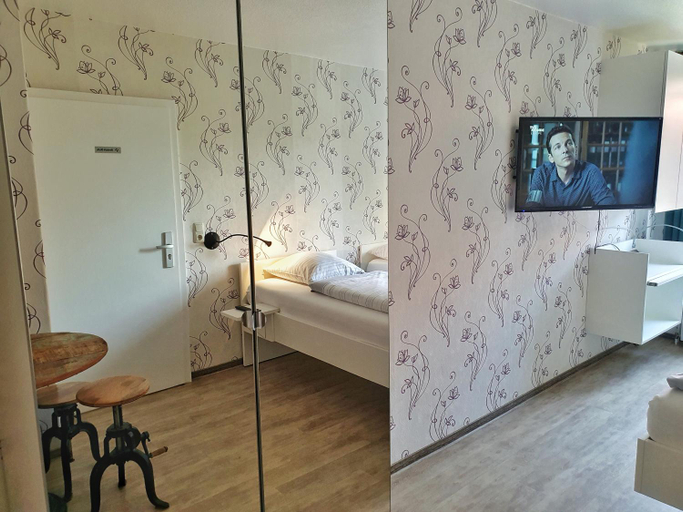 Bedroom 2, Aparthotel BL, Bremen