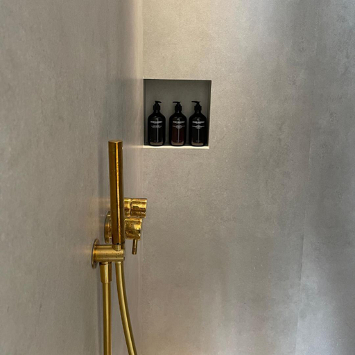 Others 3, Meem Townhouse, Baleares