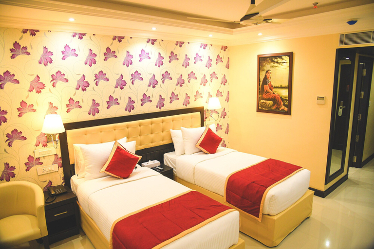 Bedroom 5, Sajjoys Hotel, Thiruvananthapuram