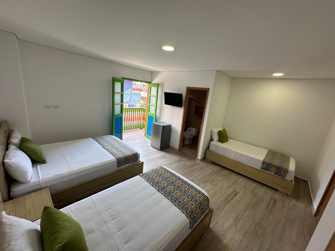 Bedroom 2, HOTEL ALTO  VERDE, Guatapé