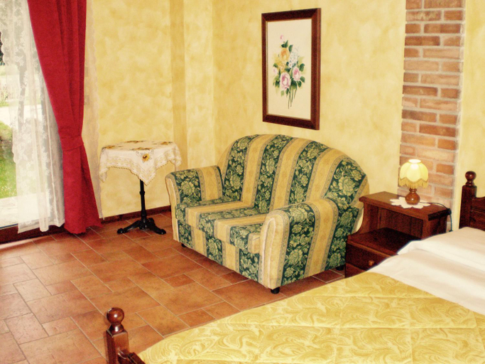 Bedroom 2, Tinello San Urbano, Udine