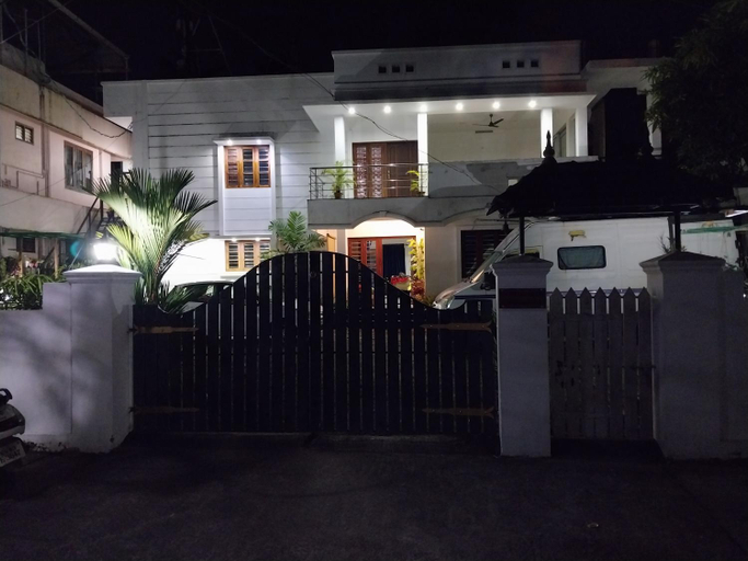 Others 3, lloydskochi home stay, Ernakulam