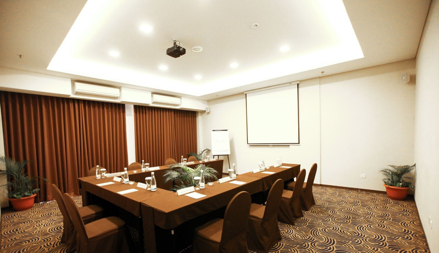 Business Facilities 21