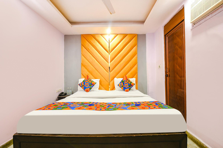 Bedroom 4, FabHotel PP Residency Tilak Nagar, West