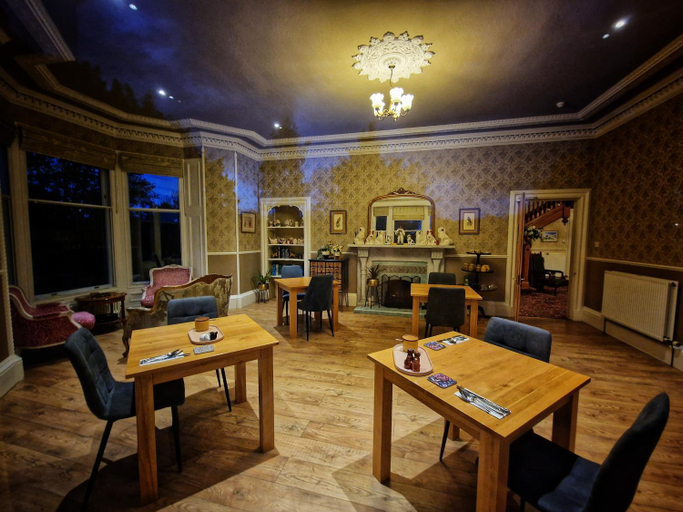 Food & Drinks 5, The Pines Guesthouse, Moray