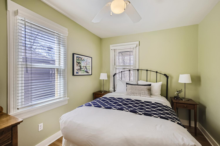 Bedroom 2, Colorado Chautauqua Cottages, Boulder